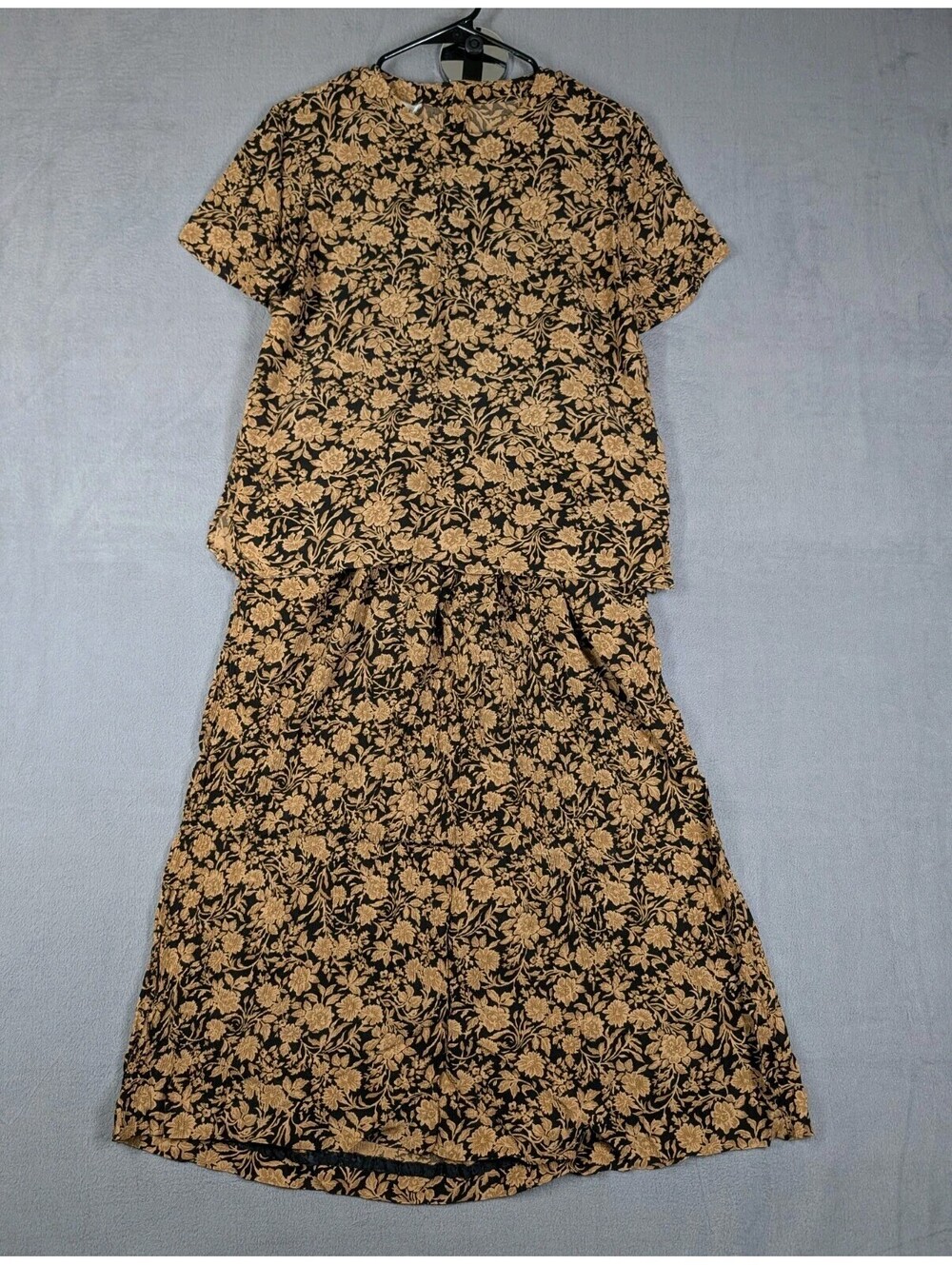 Jones New York Womens 12 14 Black Tan Vintage Floral Rayon 2 Piece Skirt Set